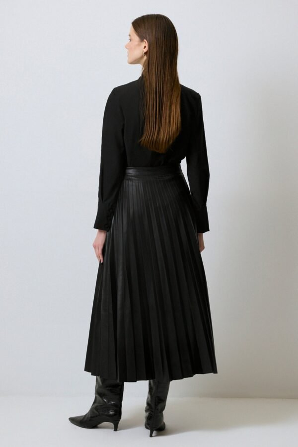 PLEATED FAUX LEATHER SKIRT - Image 3